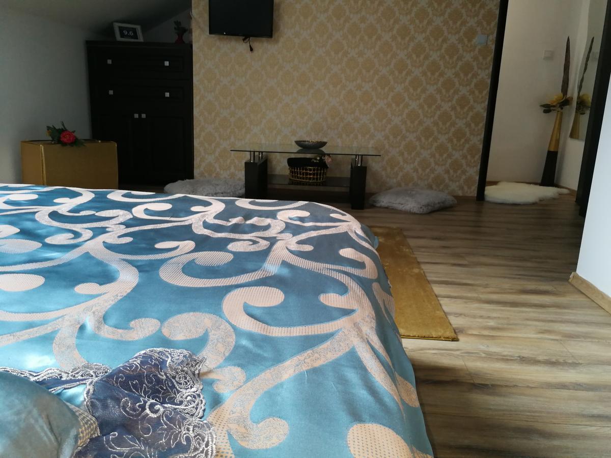 House Apartment Minerilor Kluż-Napoka Zewnętrze zdjęcie